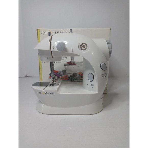 Style Elements Mini Sewing Machine - Picture 6 of 12